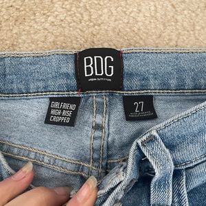 Urban Outfitters BDG Girlfriend High-Rise Cropped Jeans Size 27